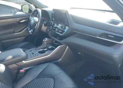 2023 Toyota Highlander Xse z USA, uszkodzony, nr VIN 5TDKDRAH7PS516904